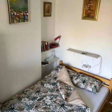 Central City Skadarlija Βελιγράδι